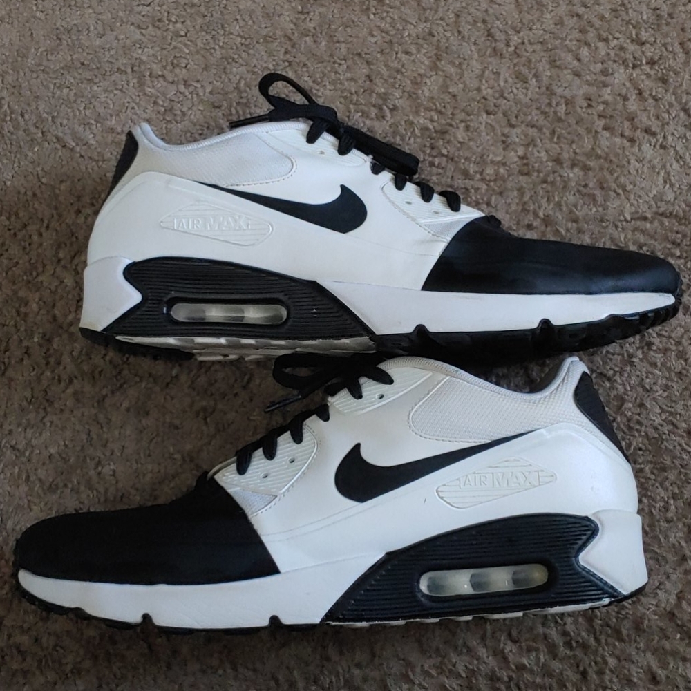 Mens Nike Air Max shoes, Black/White